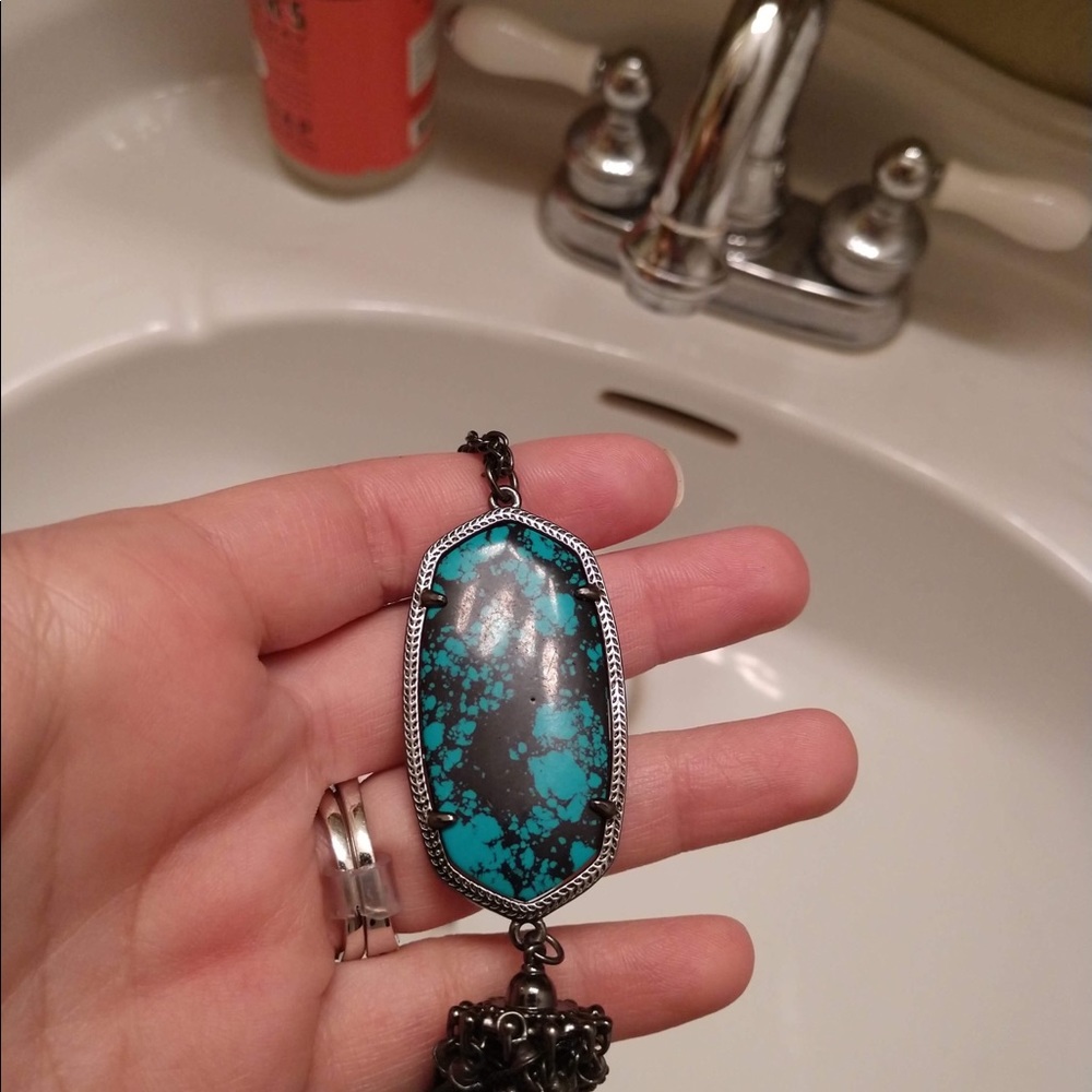 Variegated teal rayne